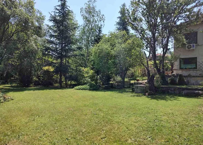 Lavandula 度假居 Malko Tŭrnovo