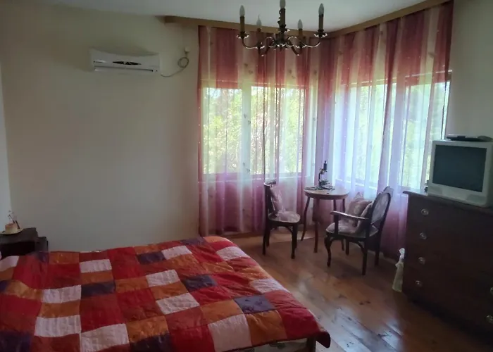 度假居 Lavandula Malko Tŭrnovo